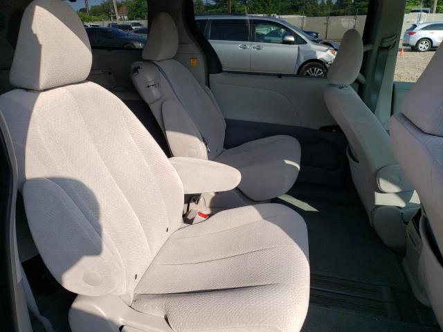 Photo 11 from auction – 2011 TOYOTA SIENNA LE with VIN 5TDKK3DC1BS151373