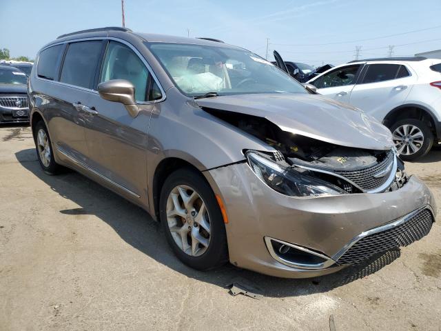 Снимка 4 от търг – 2017 CHRYSLER PACIFICA T с VIN 2C4RC1BG0HR571228