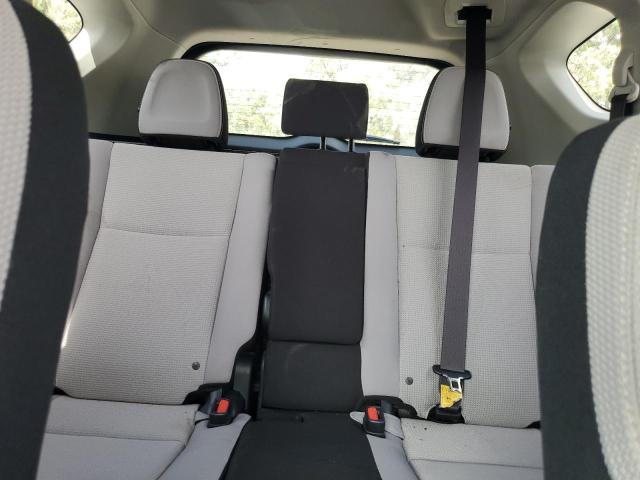 Photo 10 from auction – 2016 TOYOTA RAV4 XLE with VIN JTMWFREV9GJ085653