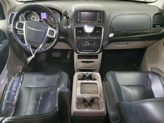 Photo 8 from auction – 2011 CHRYSLER TOWN & COU with VIN 2A4RR8DG3BR624638