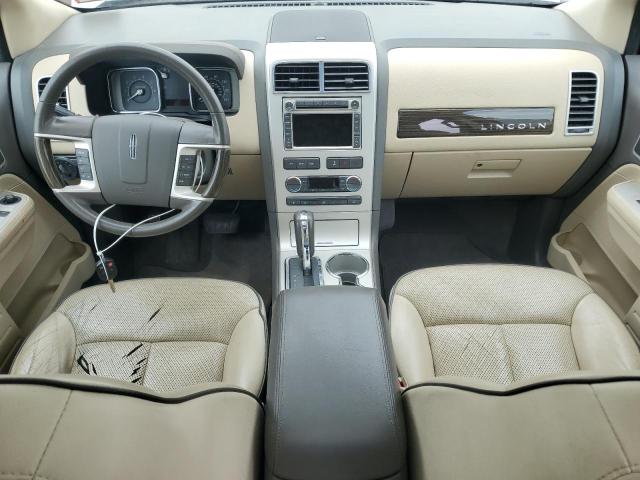Photo 8 from auction – 2008 LINCOLN MKX with VIN 2LMDU88CX8BJ05495