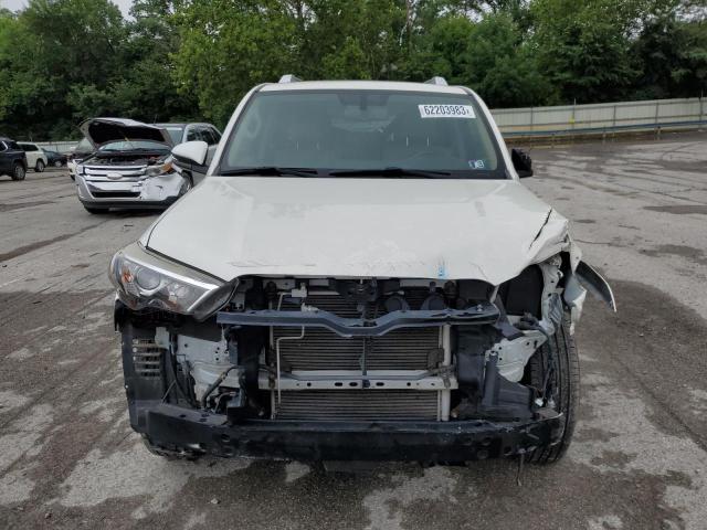 Photo 5 from auction – 2017 TOYOTA 4RUNNER SR with VIN JTEBU5JRXH5444651