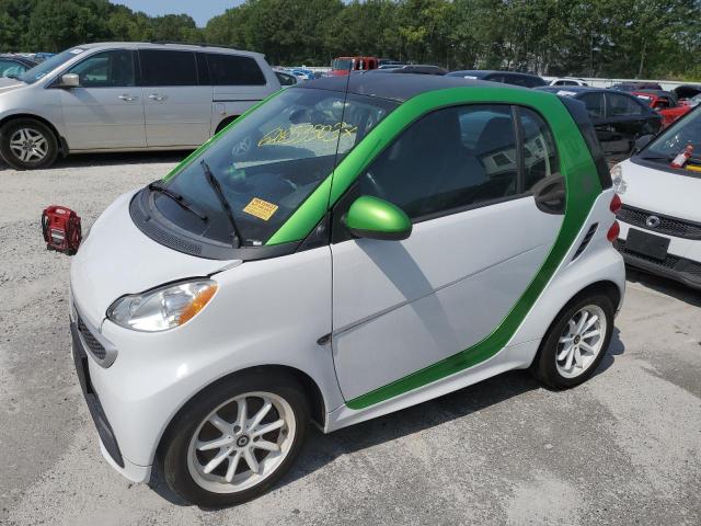 SMART FORTWO 2015 with VIN WMEEJ9AA8FK832067 - Photo from auction
