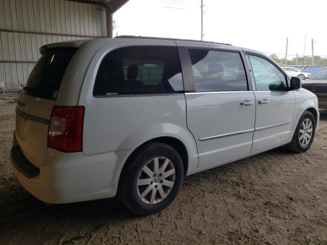Photo 3 from auction – 2015 CHRYSLER TOWN & COU with VIN 2C4RC1BG3FR545526