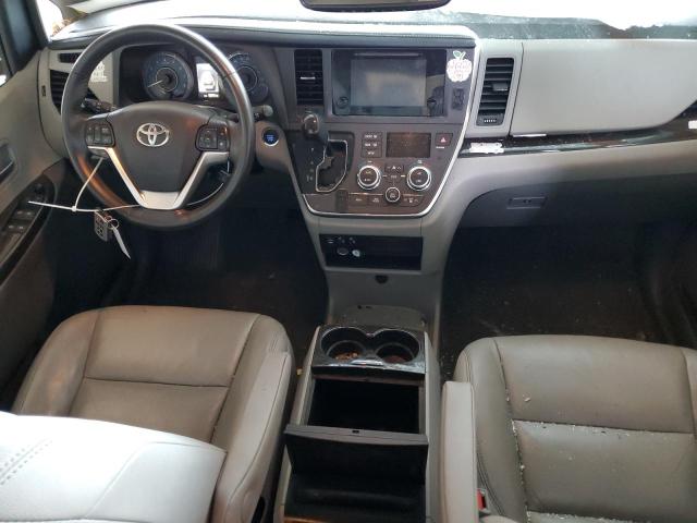Photo 8 from auction – 2017 TOYOTA SIENNA XLE with VIN 5TDYZ3DC2HS886880