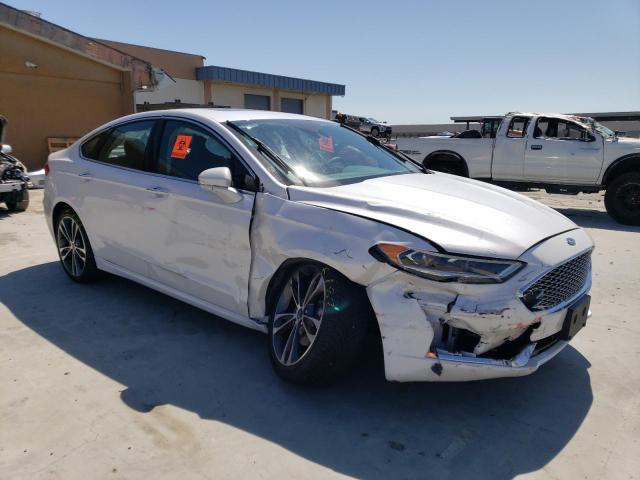 Photo 4 from auction – 2019 FORD FUSION TIT with VIN 3FA6P0K90KR179361