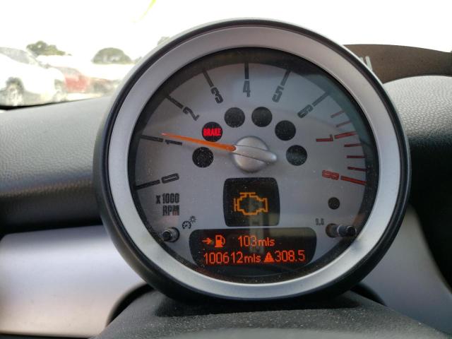 Снимка 9 от търг – 2010 MINI COOPER с VIN WMWMF3C59ATZ28198
