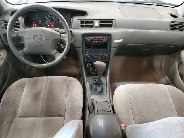 Photo 8 from auction – 2000 TOYOTA CAMRY CE with VIN 4T1BG22K2YU622579