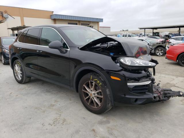 Снимка 4 от търг – 2016 PORSCHE CAYENNE с VIN WP1AA2A28GLA03801