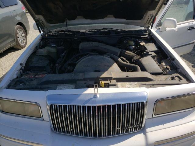 Photo 11 from auction – 1995 LINCOLN TOWN CAR E with VIN 1LNLM81W2SY767013