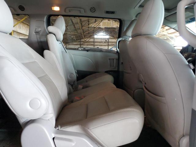 Photo 11 from auction – 2017 TOYOTA SIENNA XLE with VIN 5TDYZ3DC2HS886880