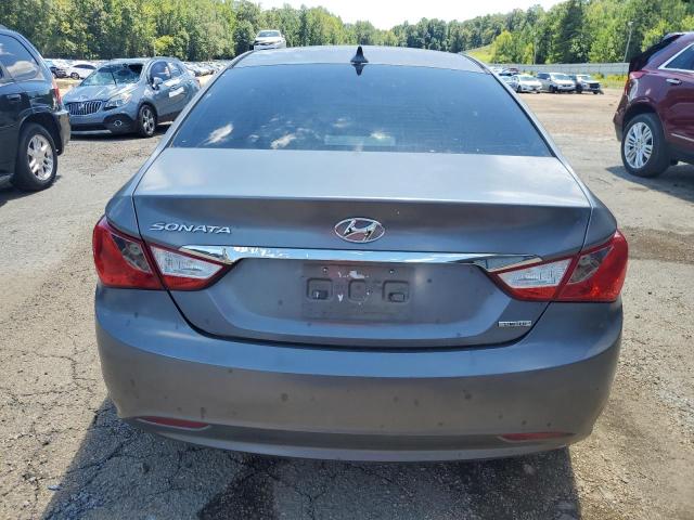 Photo 6 from auction – 2011 HYUNDAI SONATA SE with VIN 5NPEC4AC6BH285662