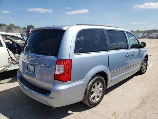 Photo 3 from auction – 2013 CHRYSLER TOWN & COU with VIN 2C4RC1BG3DR555230