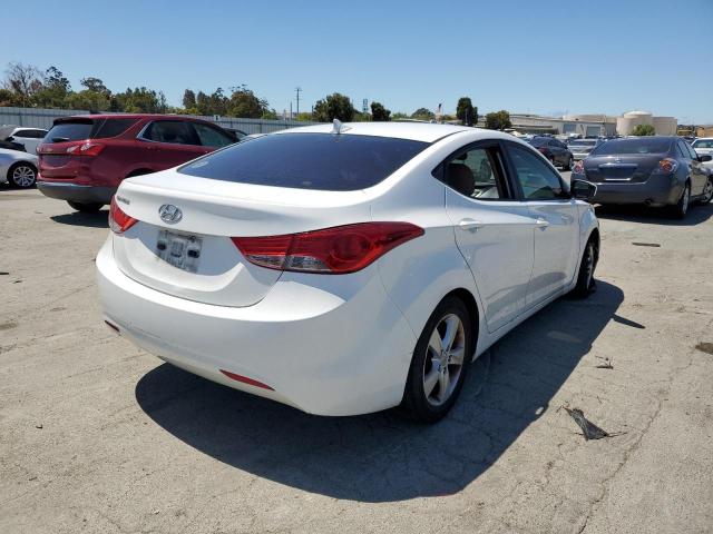 Photo 3 from auction – 2012 HYUNDAI ELANTRA GL with VIN 5NPDH4AE1CH095087