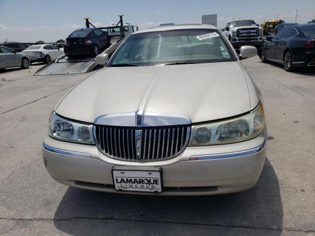 Photo 5 from auction – 2002 LINCOLN TOWN CAR C with VIN 1LNHM83W42Y609937