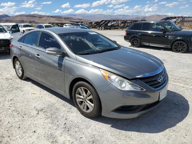 Photo 4 from auction – 2014 HYUNDAI SONATA GLS with VIN 5NPEB4AC2EH884839