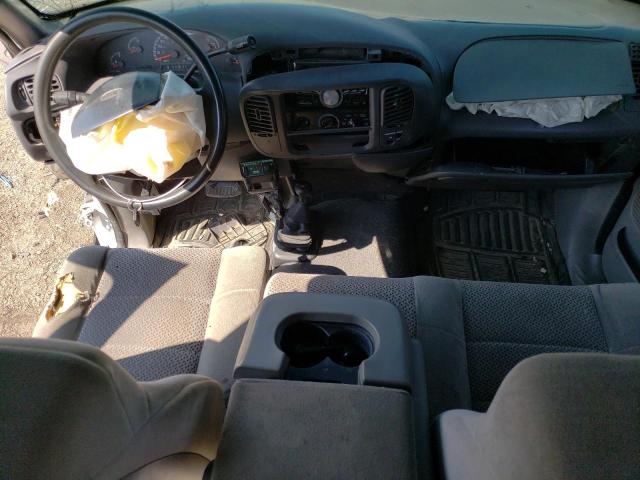 Снимка 8 от търг – 2002 FORD F150 с VIN 1FTRX18LX2KC01628