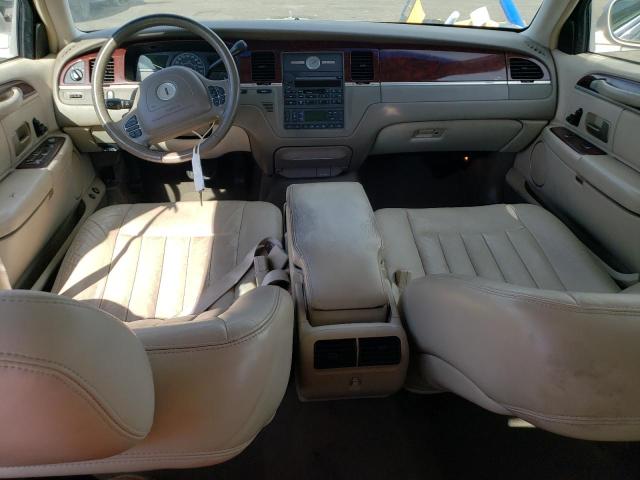 Photo 8 from auction – 2003 LINCOLN TOWN CAR E with VIN 1LNHM81W53Y699894