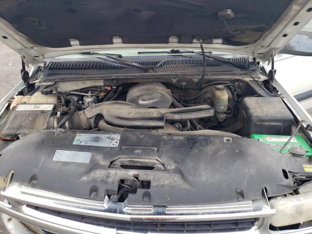 Photo 12 from auction – 2002 CHEVROLET SUBURBAN with VIN 1GNFK16Z42J220696