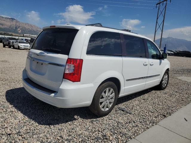 Photo 3 from auction – 2014 CHRYSLER TOWN & COU with VIN 2C4RC1BGXER440643