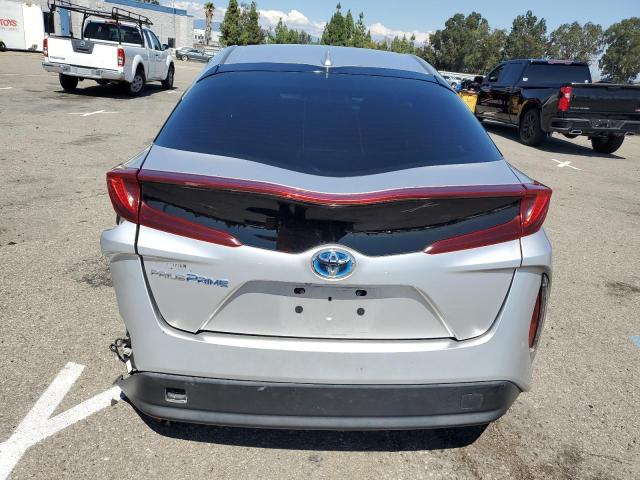 Photo 6 from auction – 2017 TOYOTA PRIUS PRIM with VIN JTDKARFP8H3050606
