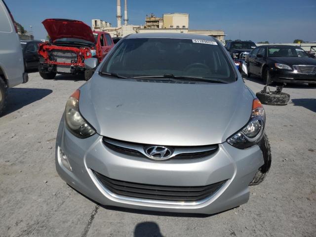 Photo 5 from auction – 2012 HYUNDAI ELANTRA GL with VIN 5NPDH4AE4CH062519