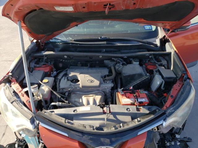Photo 11 from auction – 2016 TOYOTA RAV4 XLE with VIN 2T3RFREV2GW411033