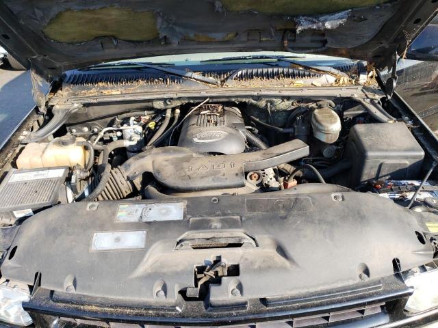 Photo 11 from auction – 2003 CHEVROLET SUBURBAN with VIN 3GNFK16T63G178255