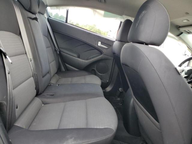 Photo 10 from auction – 2018 KIA FORTE LX with VIN 3KPFL4A77JE257086