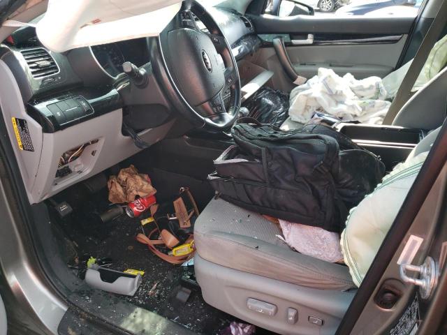 Photo 7 from auction – 2015 KIA SORENTO LX with VIN 5XYKT4A74FG582481