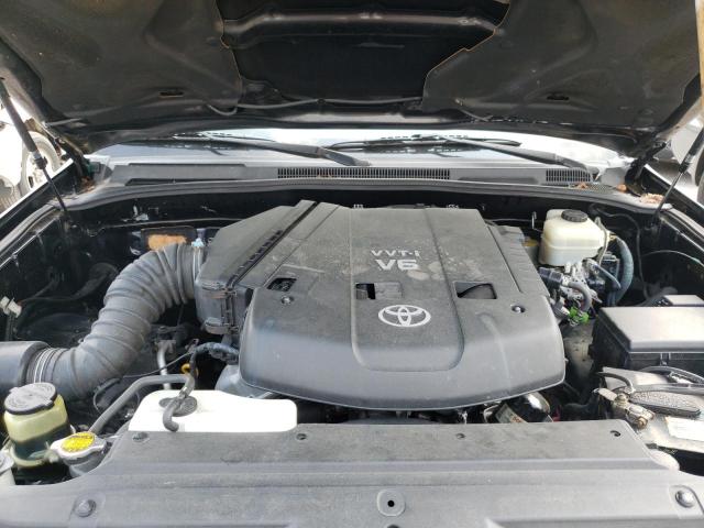 Photo 11 from auction – 2005 TOYOTA 4RUNNER SR with VIN JTEBU14R358042520