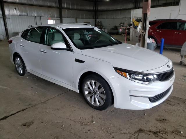Photo 4 from auction – 2016 KIA OPTIMA with VIN 5XXGT4L32GG073530