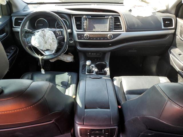 Photo 8 from auction – 2017 TOYOTA HIGHLANDER with VIN 5TDJZRFH8HS443744