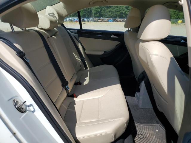 Photo 10 from auction – 2017 VOLKSWAGEN JETTA SEL with VIN 3VWL17AJ0HM333900