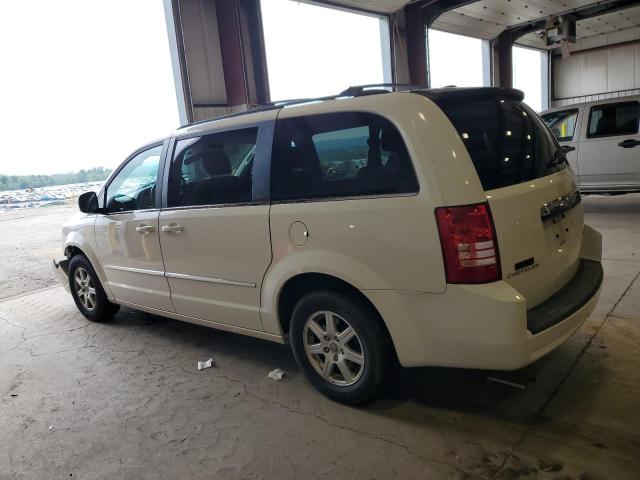 Photo 2 from auction – 2010 CHRYSLER TOWN & COU with VIN 2A4RR5D13AR239976
