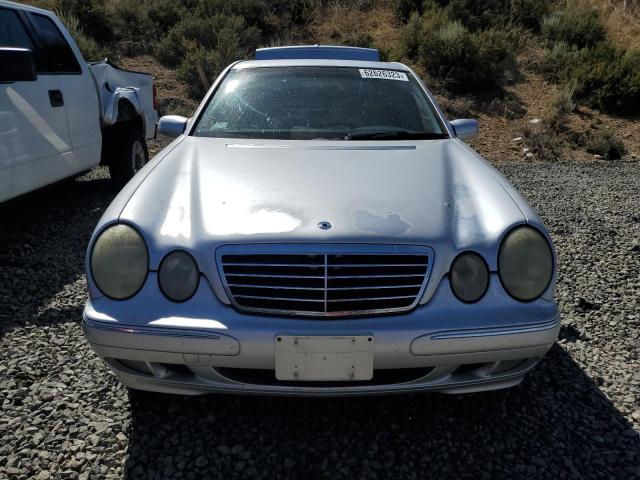 Photo 5 from auction – 2000 MERCEDES-BENZ E 320 with VIN WDBJF65J8YB041045
