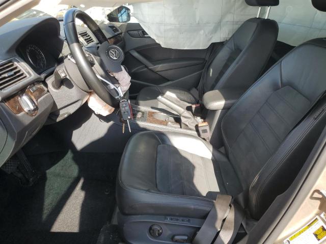 Photo 7 from auction – 2015 VOLKSWAGEN PASSAT SEL with VIN 1VWCT7A39FC072938