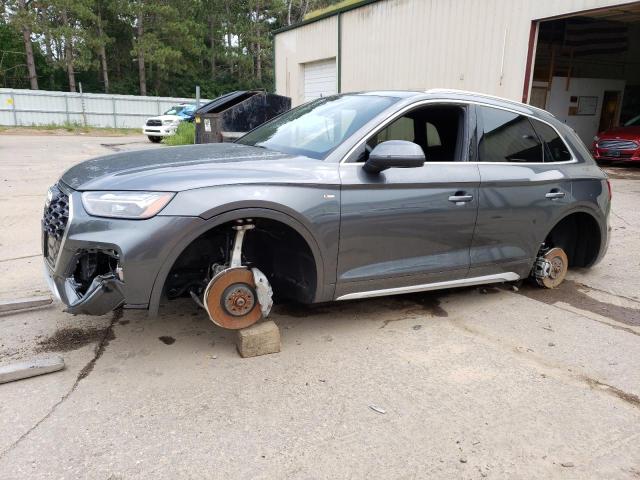 AUDI Q5 PREMIUM 2022 with VIN WA1EAAFY9N2132301 - Photo from auction