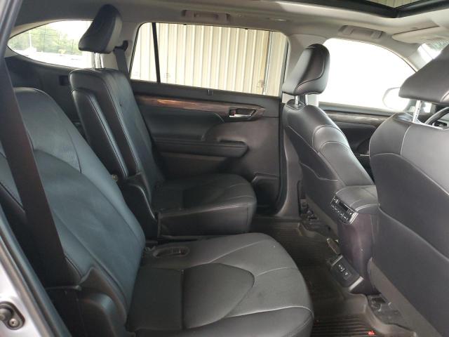 Photo 10 from auction – 2022 TOYOTA HIGHLANDER with VIN 5TDFZRBH3NS162345