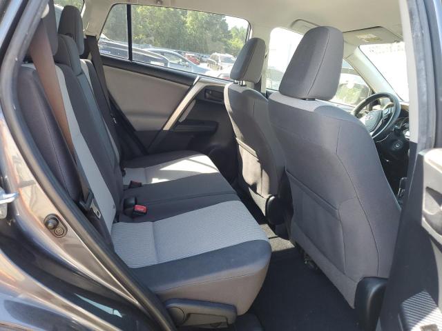 Photo 11 from auction – 2015 TOYOTA RAV4 LE with VIN JTMZFREV8FD053626