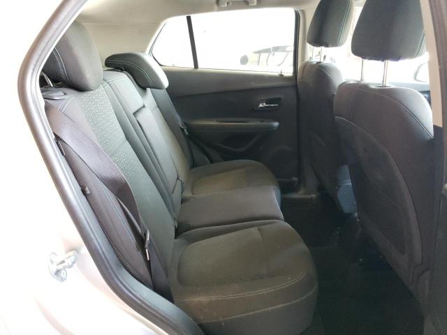 Photo 10 from auction – 2015 CHEVROLET TRAX 1LS with VIN 3GNCJPSB3FL218518