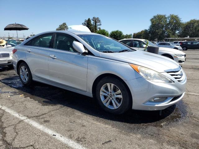 Photo 4 from auction – 2013 HYUNDAI SONATA GLS with VIN 5NPEB4AC9DH682837