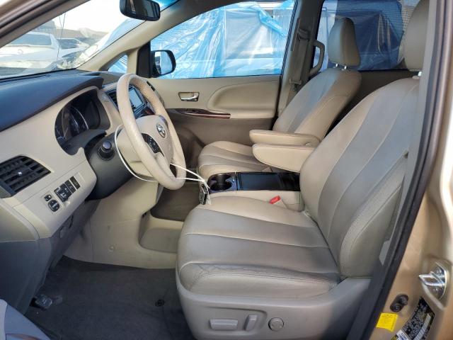 Photo 7 from auction – 2013 TOYOTA SIENNA XLE with VIN 5TDYK3DC7DS281848