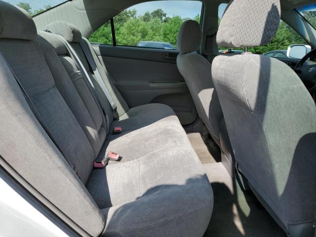 Photo 10 from auction – 2002 TOYOTA CAMRY LE with VIN 4T1BE32K22U046608