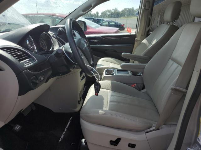 Photo 7 from auction – 2016 CHRYSLER TOWN & COU with VIN 2C4RC1BG2GR253285