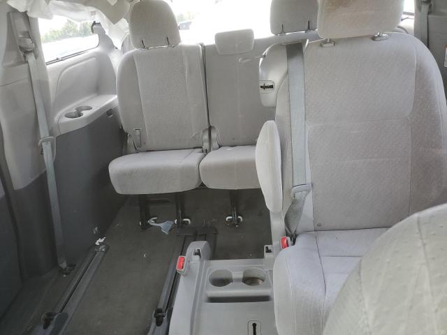 Photo 10 from auction – 2017 TOYOTA SIENNA LE with VIN 5TDKZ3DC3HS852968