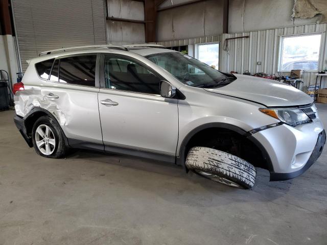 Photo 4 from auction – 2014 TOYOTA RAV4 with VIN 2T3RFREV7EW148843