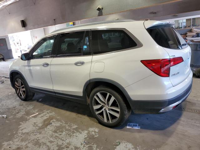 Photo 2 from auction – 2017 HONDA PILOT TOUR with VIN 5FNYF6H98HB092012