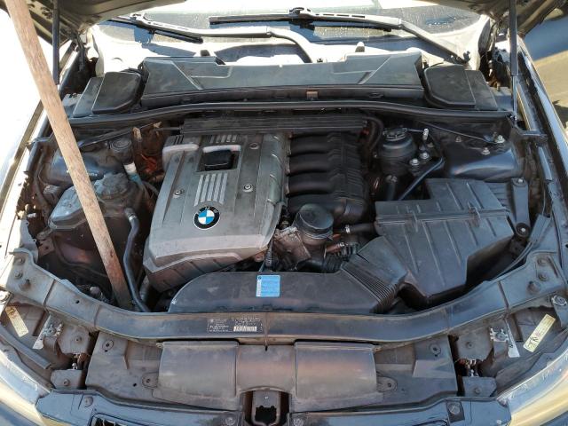 Photo 11 from auction – 2006 BMW 325 XI with VIN WBAVD13536KV04818