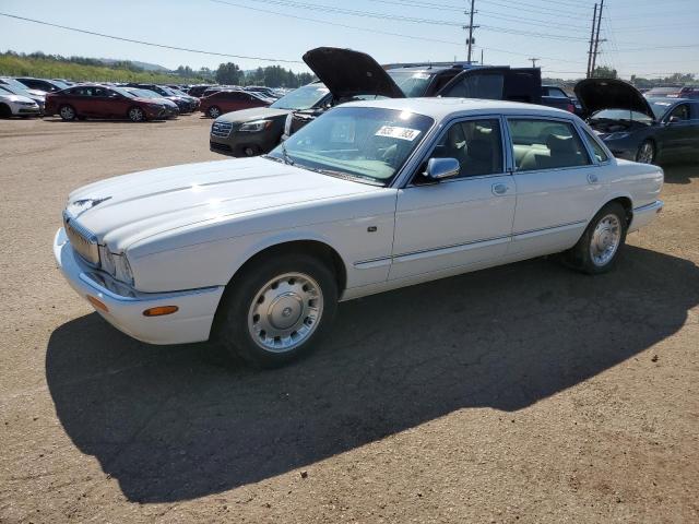 JAGUAR VANDENPLAS 2000 with VIN SAJDA24C6YLF17803 - Photo from auction